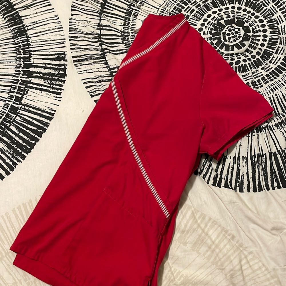 SB Scrubs Top